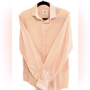 Ben Sherman, L Dress Shirt-Fabric is textured. 100% cotton. Excellent condition!